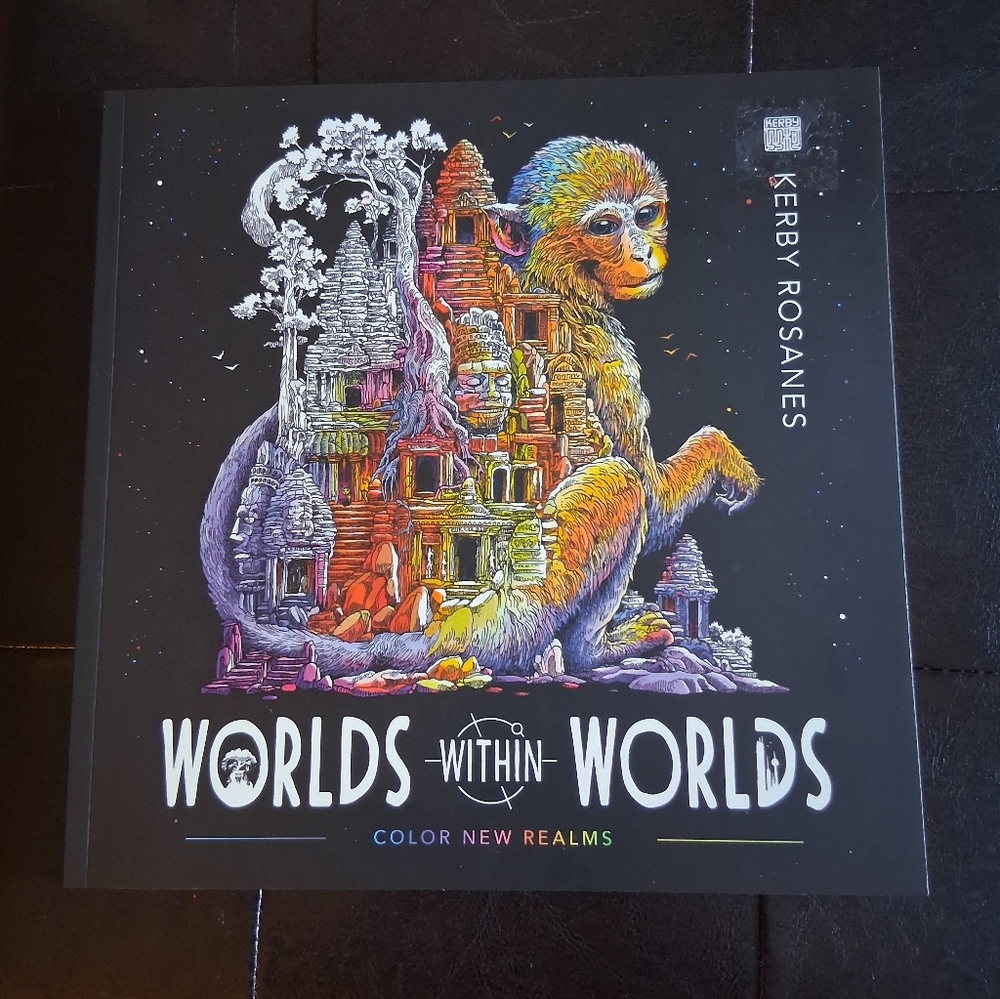Intricate Coloring Book for Adults, with a Set Of Colored Pencils - Picture 2 of 8